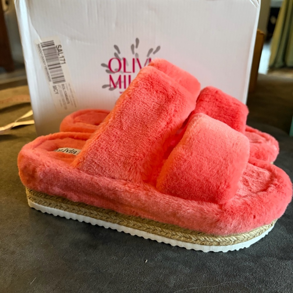 Olivia Miller Fuzzy Platform Slides Orange Size 7